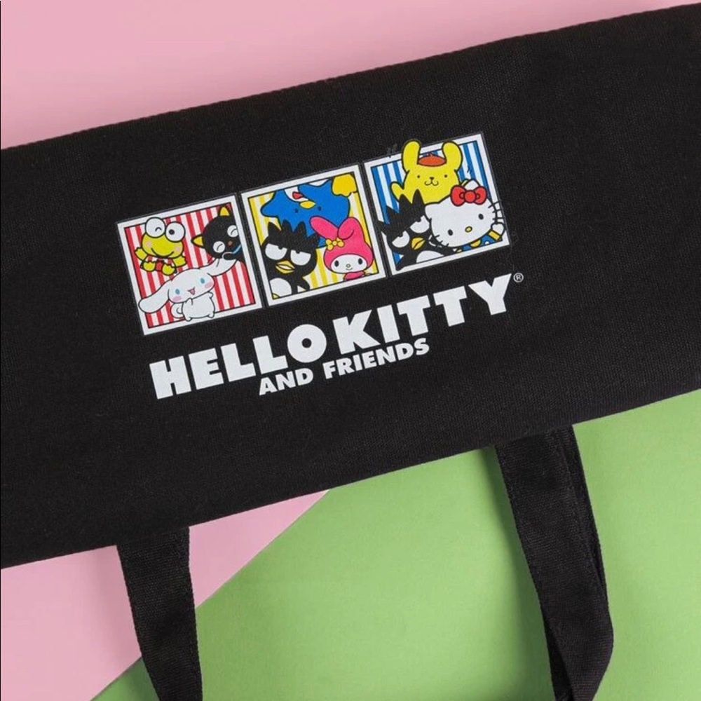 Hello Kitty and Friends Graphic Shopping Bag